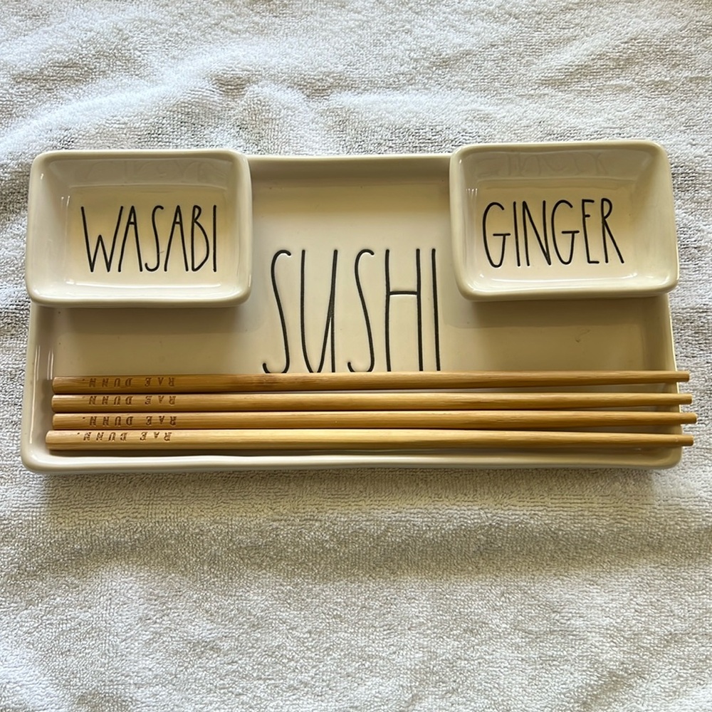 Rae Dunn Sushi set